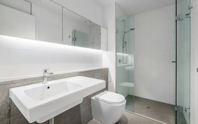 EDWARD, 3BDR Melbourne Apartment