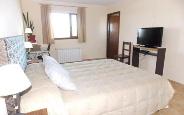 Hotel Mora