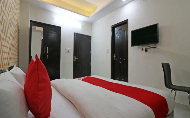 Hotel Redstone by OYO Rooms