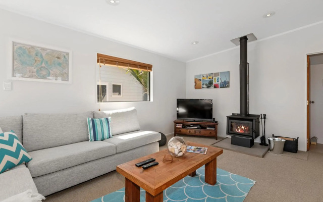 Marina Views - Tutukaka Holiday Home