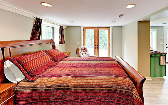 280 Arden - 3 Br Cabin