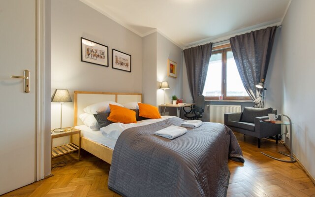 Отель P&O Apartments Plac Europy Польша, Варшава - отзывы, цены и фото номеров - забронировать отель P&O Apartments Plac Europy онлайн комната для гостей