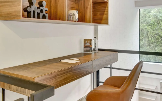 w Deluxe 1BR Duplex w Terrace Near El Virrey