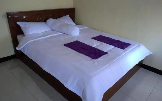 Batur Bamboo Cabin by ecommerceloka