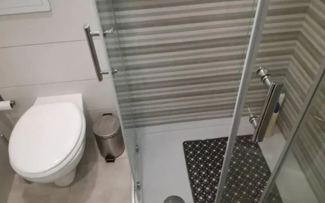 Ria Center Apartment - Left