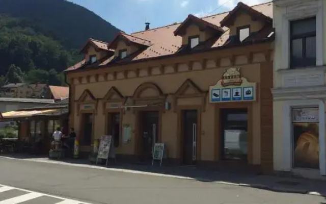 Čuček Guesthouse