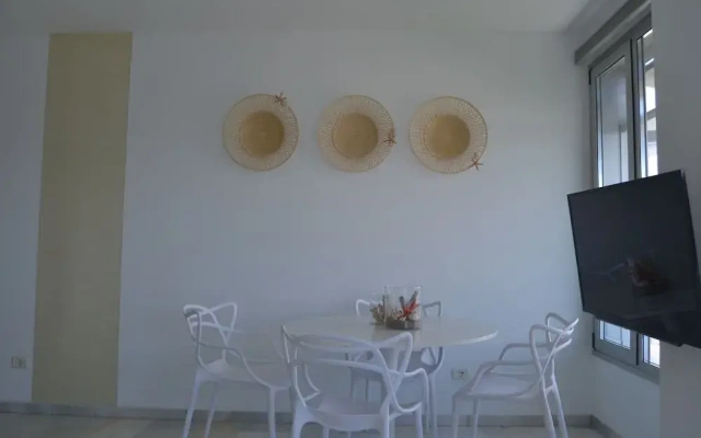 Moana Suites