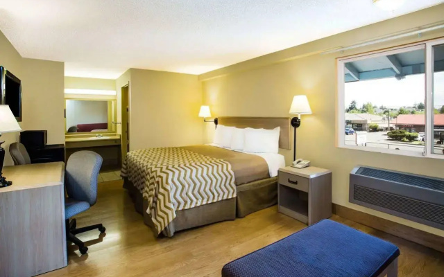 Rodeway Inn