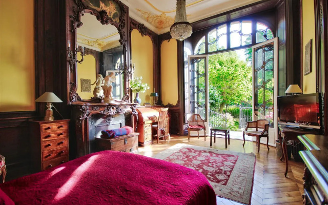 Garden in Paris - Luxury Apt - 2 BR
