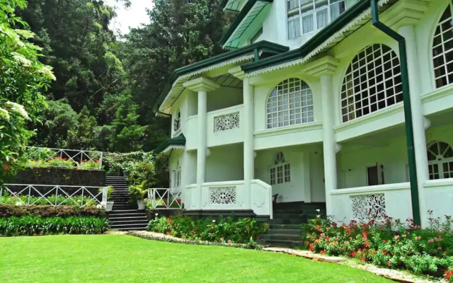 Hotel Green Forest