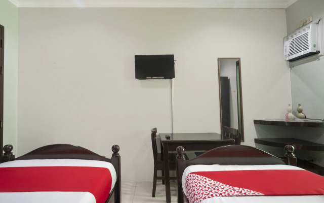 Samantha's Apartelle by OYO Rooms