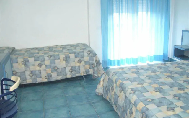 Hotel Enotria