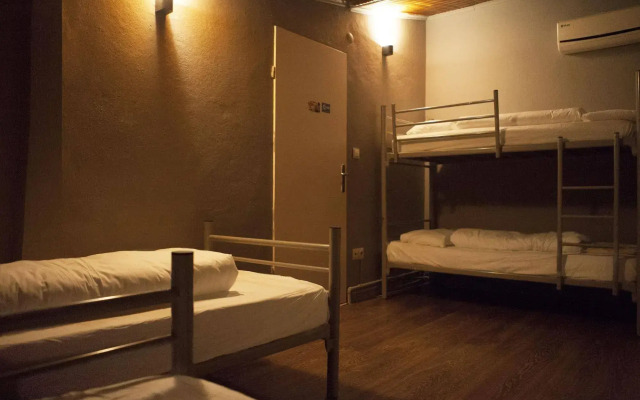 Eastwest Guesthouse