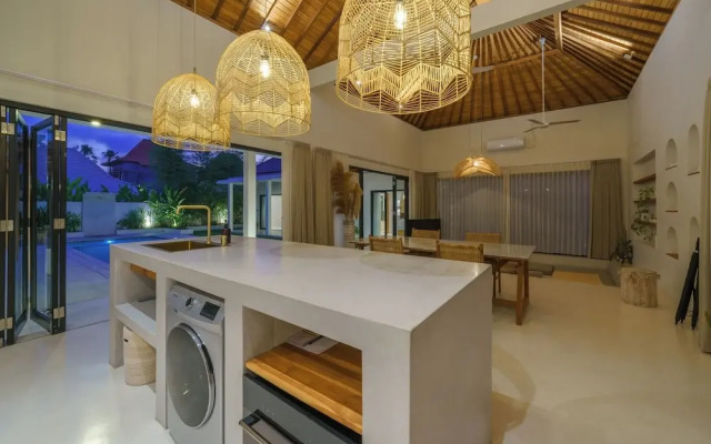 Villa Air - 2BR Villa in Pererenan