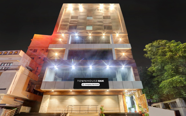 Deluxe With Twin Bed Vishnu Grand Premium Rooms