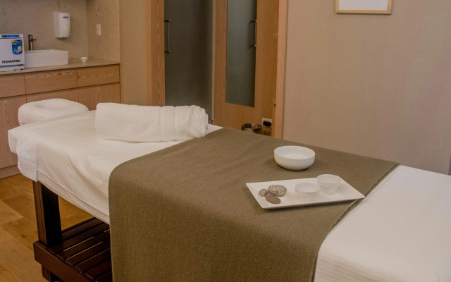 Hilton Pilar