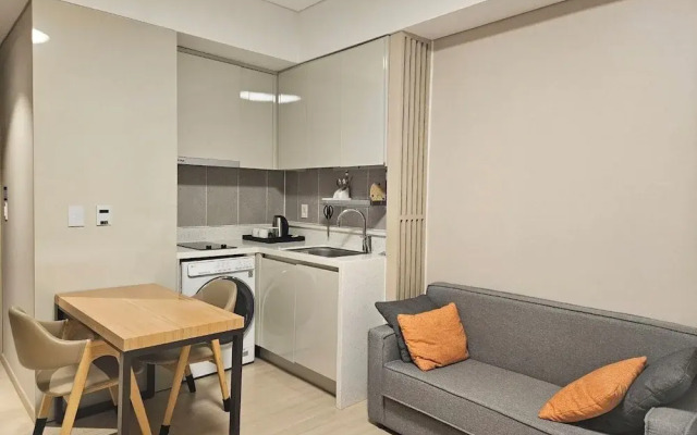 Incheon Airport Global Hotel & Suites
