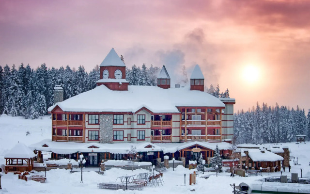 Polaris Lodge
