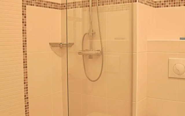 Appartement Ajaccio, 2 pièces, 4 personnes - FR-1-61-563