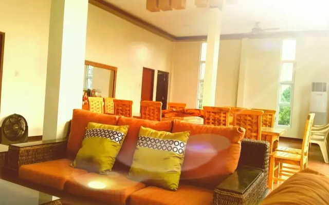 The Inn at Calayo