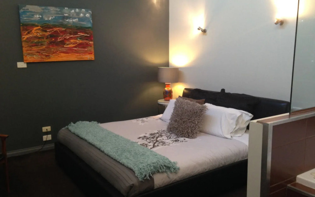 The Albert Guest House and Mills Spa Suites