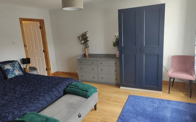 Castleview Large 3 Bedroom Family House - Glenarm