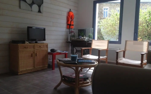 Armor Cottage