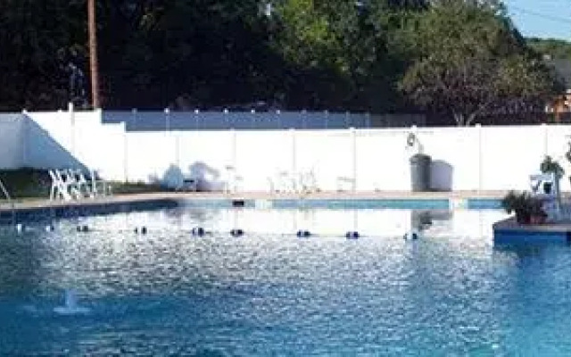 The Badin Inn & Golf Club
