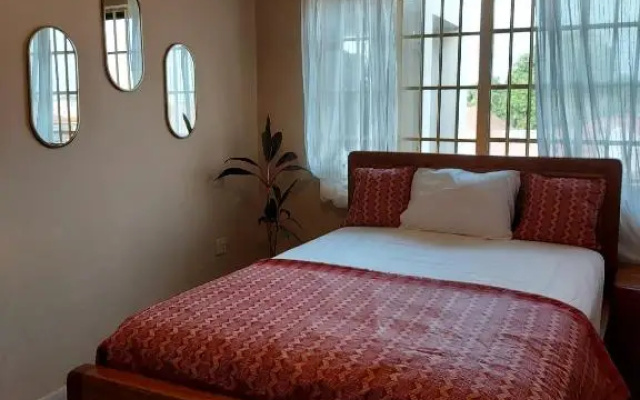 Cole Street Guesthouse