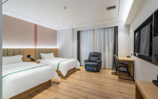 Vatica Wuhu Nanling County Wannan Shopping Mall Hotel