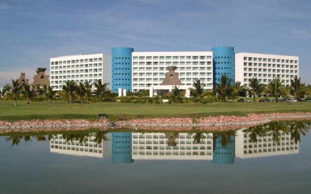 Отель Mayan Palace Nuevo Vallarta вид на фасад
