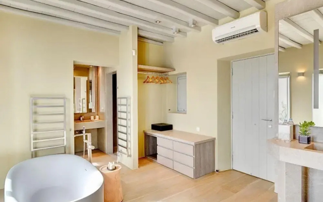 Luxury Key Mykonos 7 Bed Villa Empire Estate Super Paradise