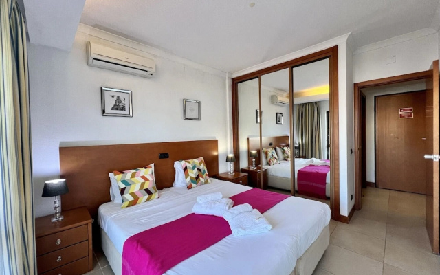 Vilamoura Cosy 4 With Pool by Homing