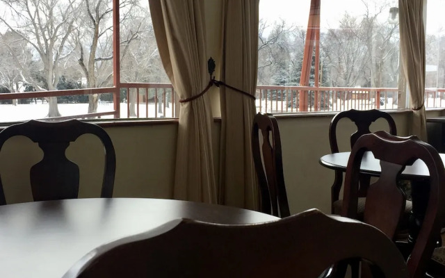 Parkview Inn Motel