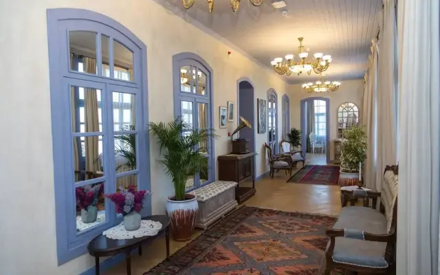 Yasemen Hotel