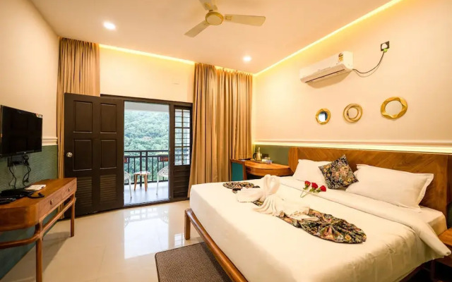 Lilac Hills Resort