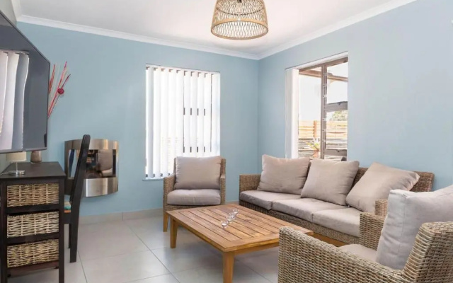 Contemporary 3-bedroom beachfront town house, Blouberg