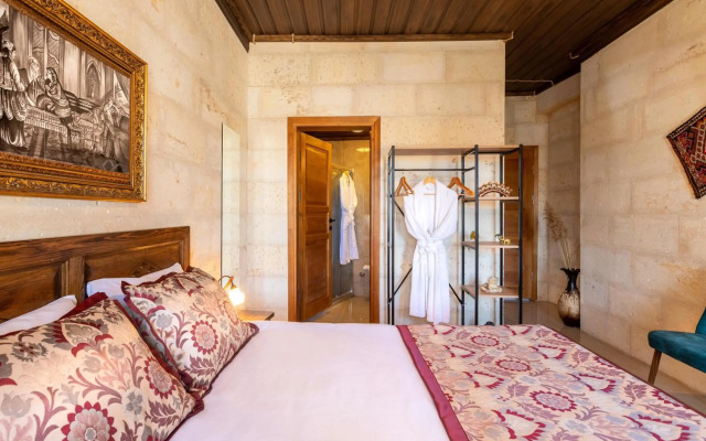 Sef Cave Hotel