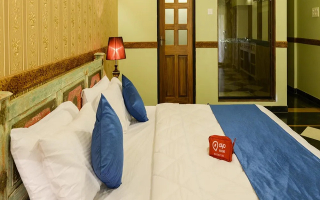OYO 850 Hotel River Palace
