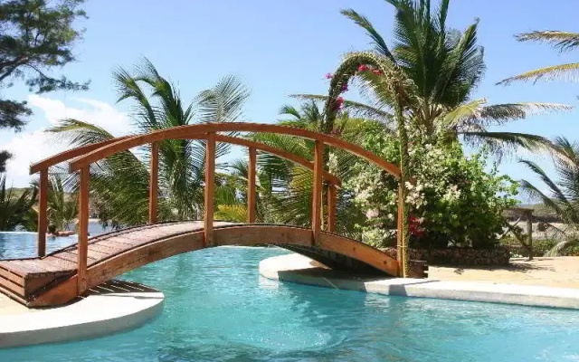 Aquarius Beach Resort