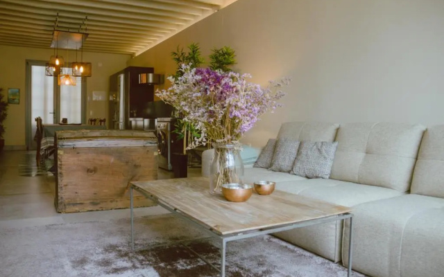 Apartamento Bizcocheros con piscina y jardin