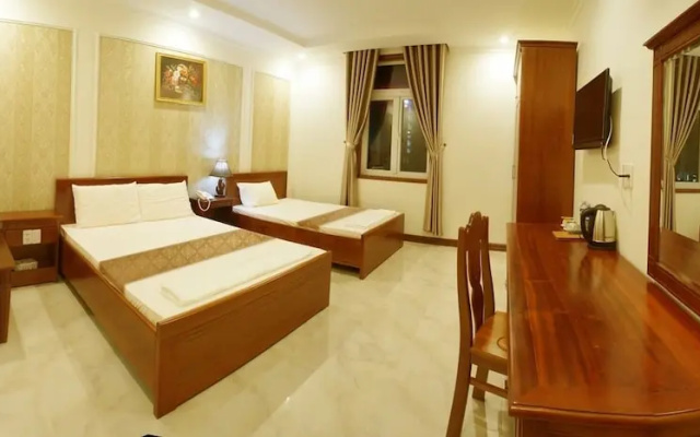 L Na Villa Hotel