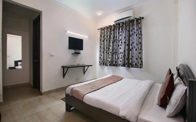 OYO 441 Hotel Mascot