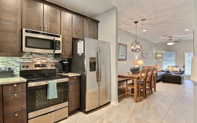 Surfin' Seahorse by Silver Sands Vacation Rentals
