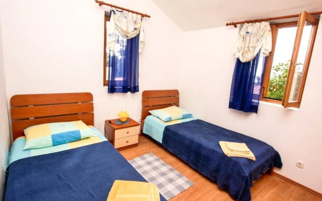 Apartments Irena