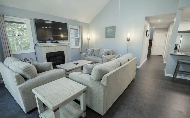 Eagles Roost 6 Bedroom Duplex