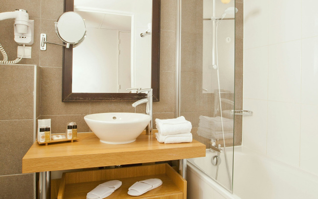 Отель Residhome Paris Opéra
