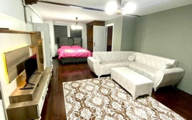 Kardelen Konak Suit Otel