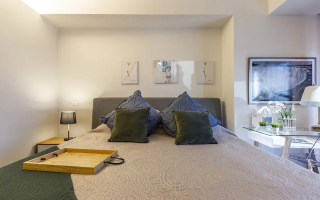 Miyana VIP Luxury Suite by  LiveMexicoCity