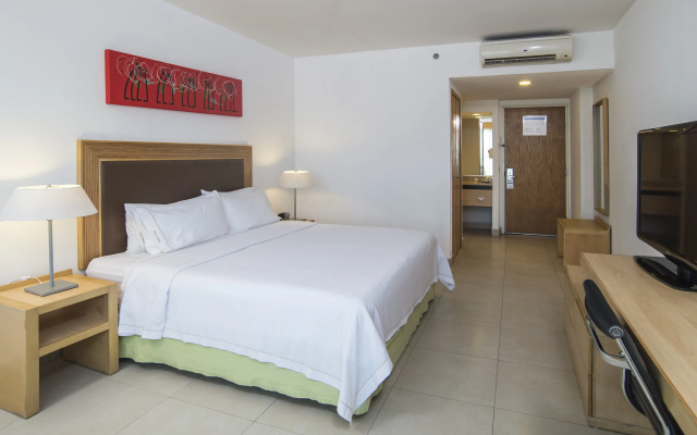 Holiday Inn Express Manzanillo by IHG
